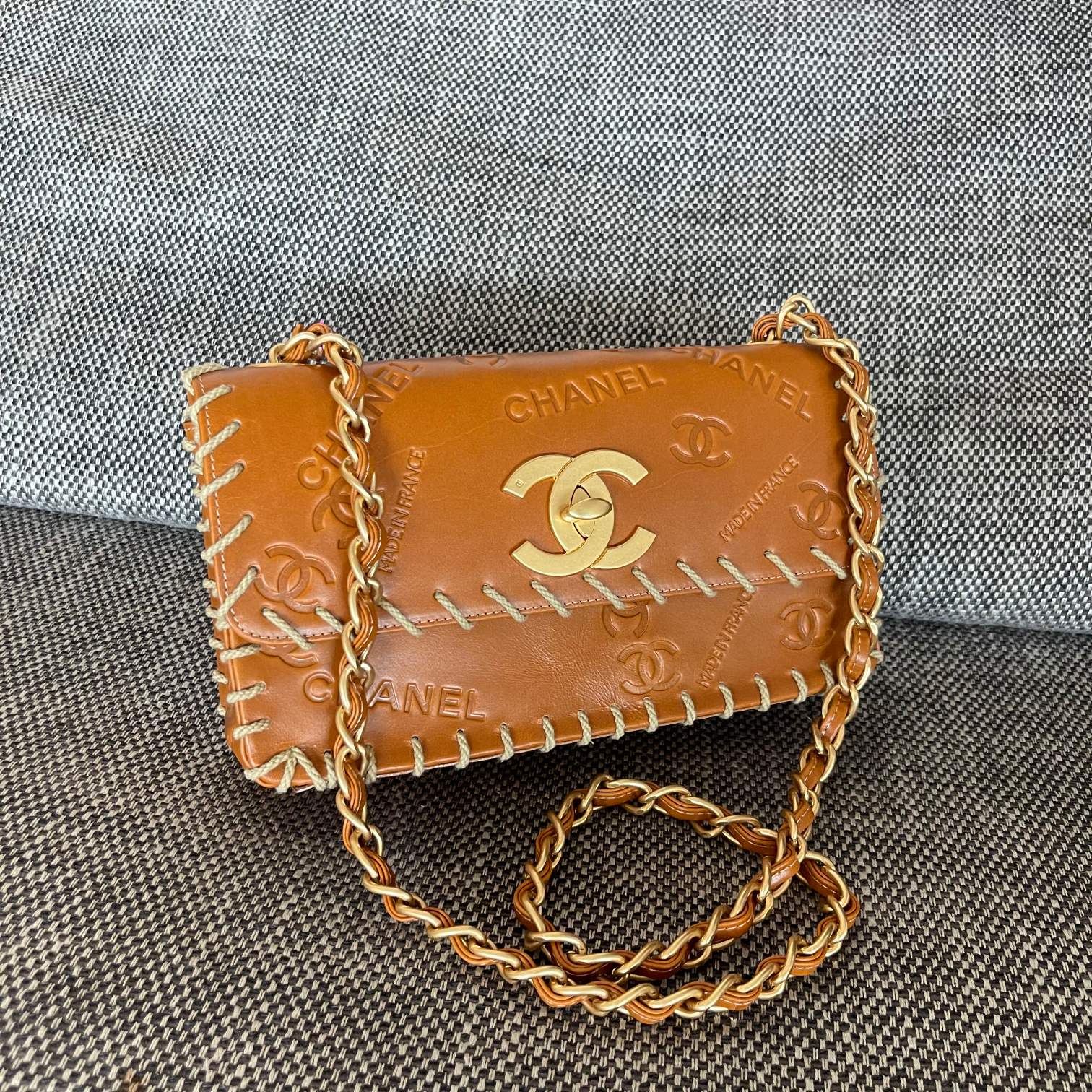 Chanel Vintage Resin Leather Chain Bag