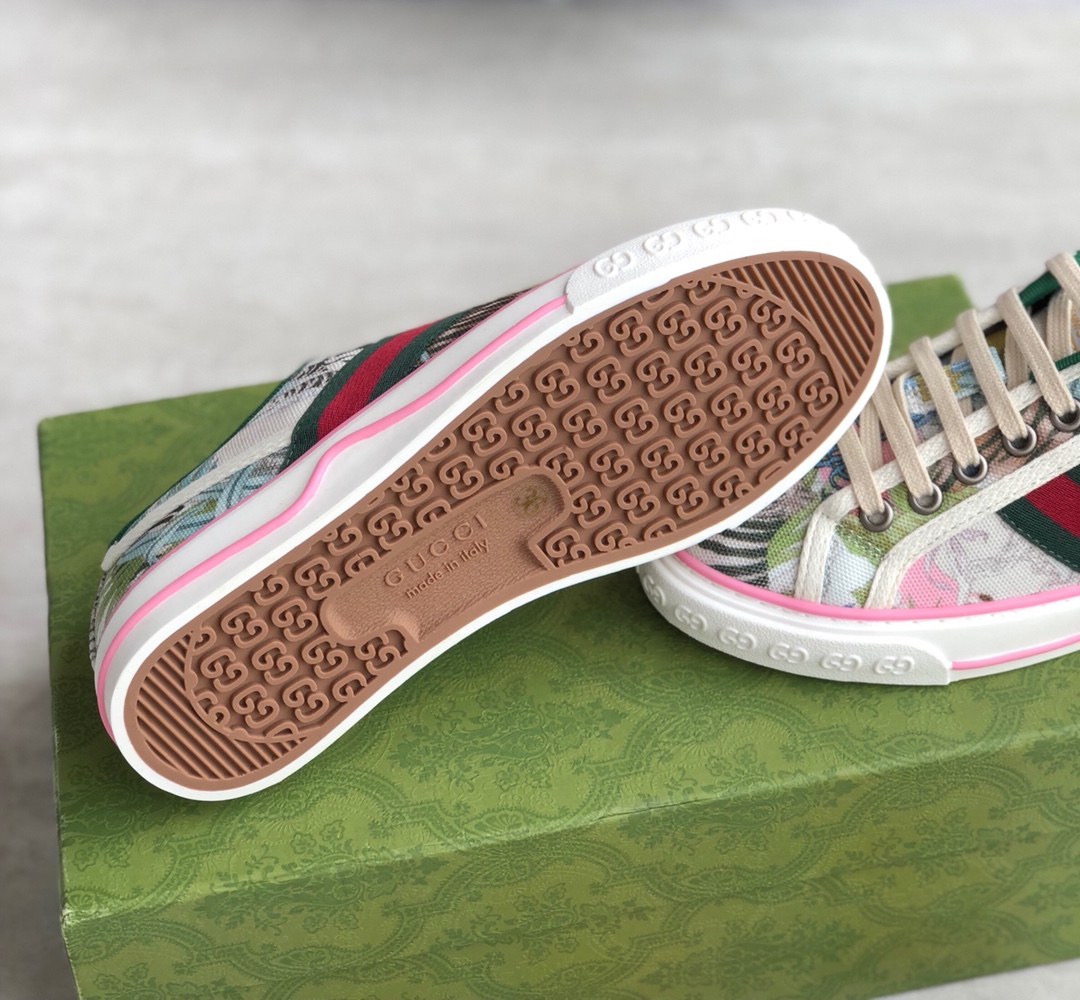 Gucci Exclusive Unique Sneakers