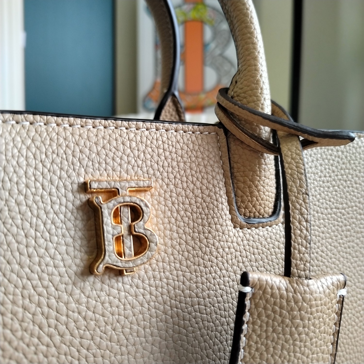 Burberry Leather Elegant Handbag