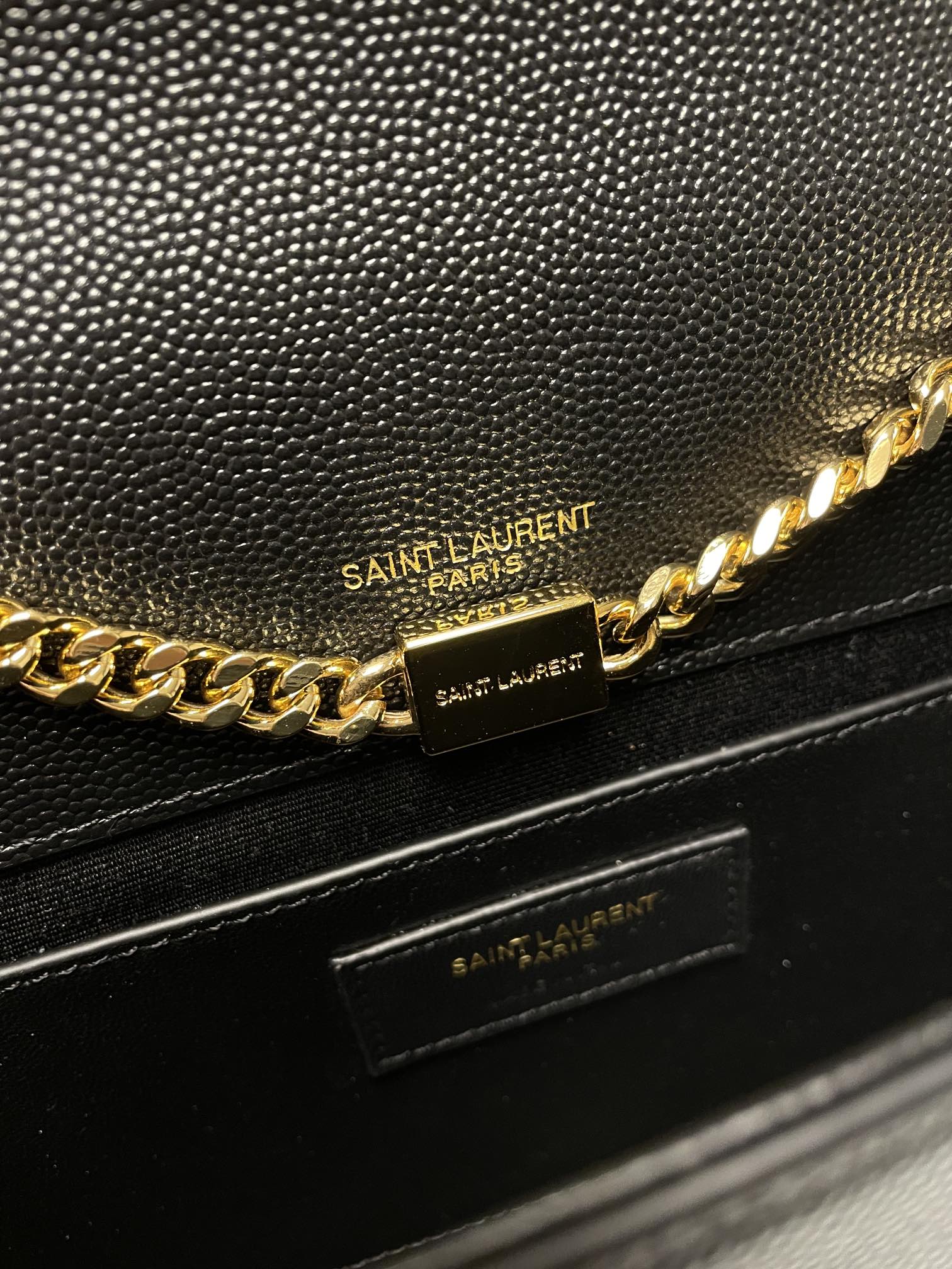 Saint Laurent Classic Chain Shoulder/Crossbody Bag for Women  in Black