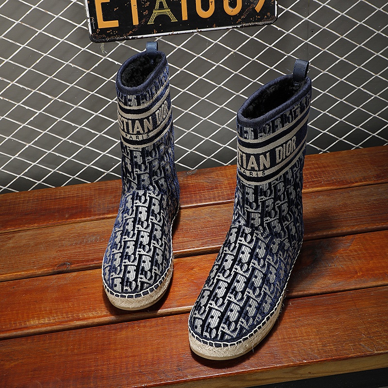 Dior Granville Snow Boots: The Hottest Winter Trend