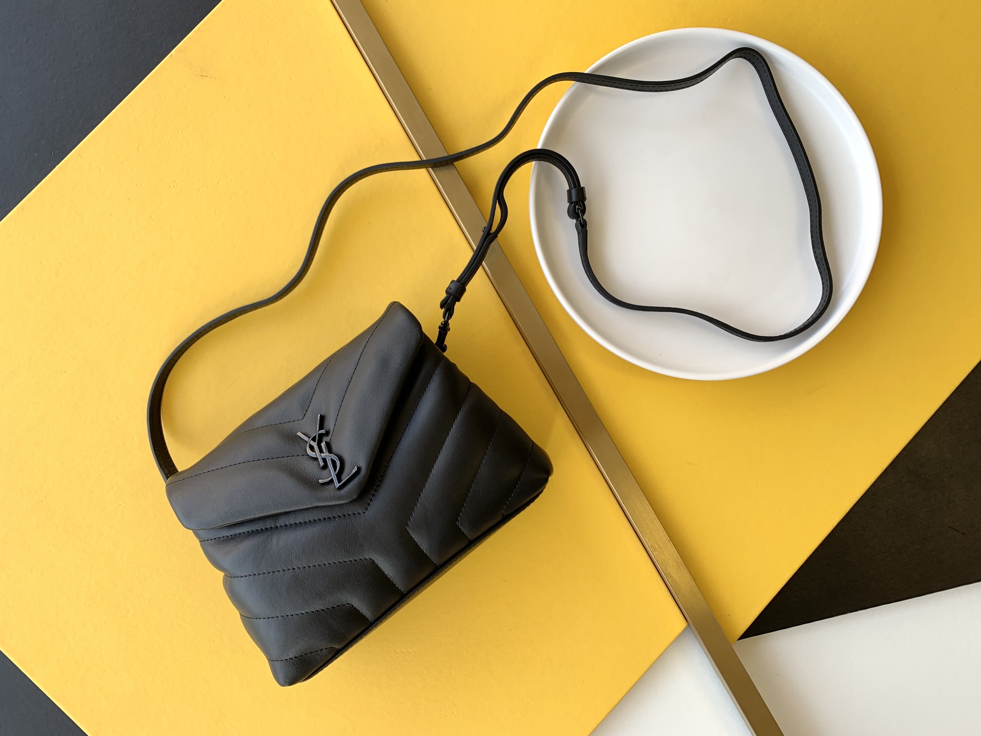 Saint Laurent Paris Classic Black Women's Crossbody Bag