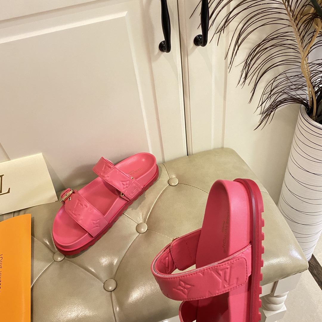 LV Fashionable Classic Versatile Leather Slippers