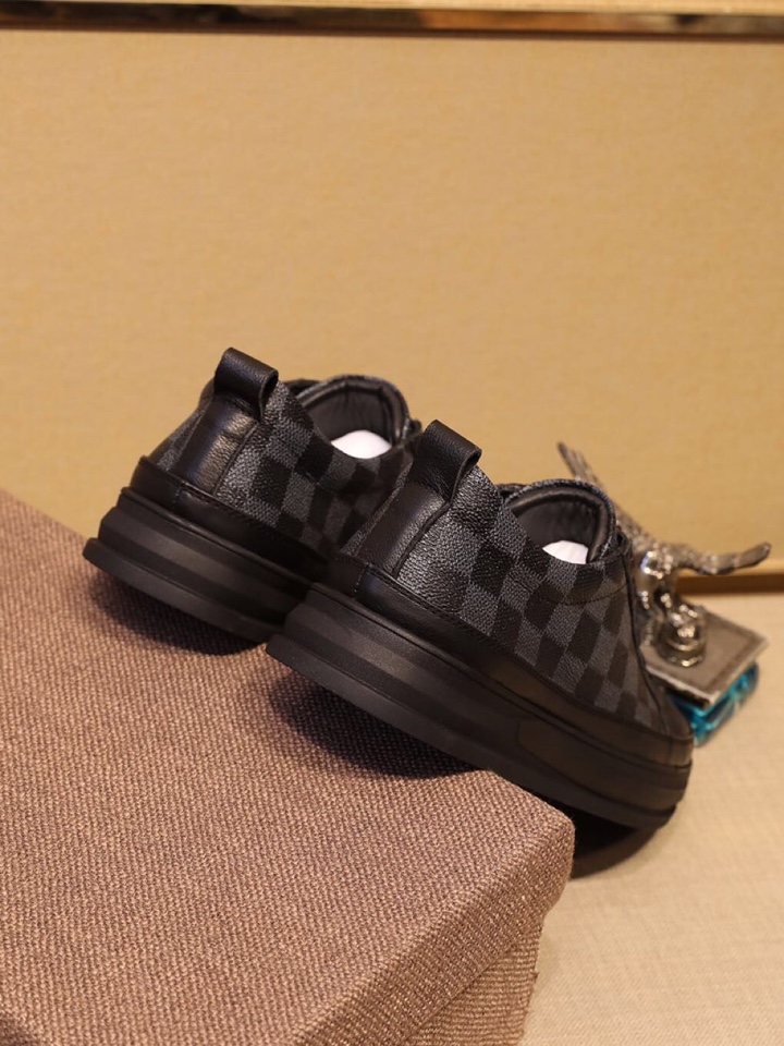 Gucci Vintage Sneakers