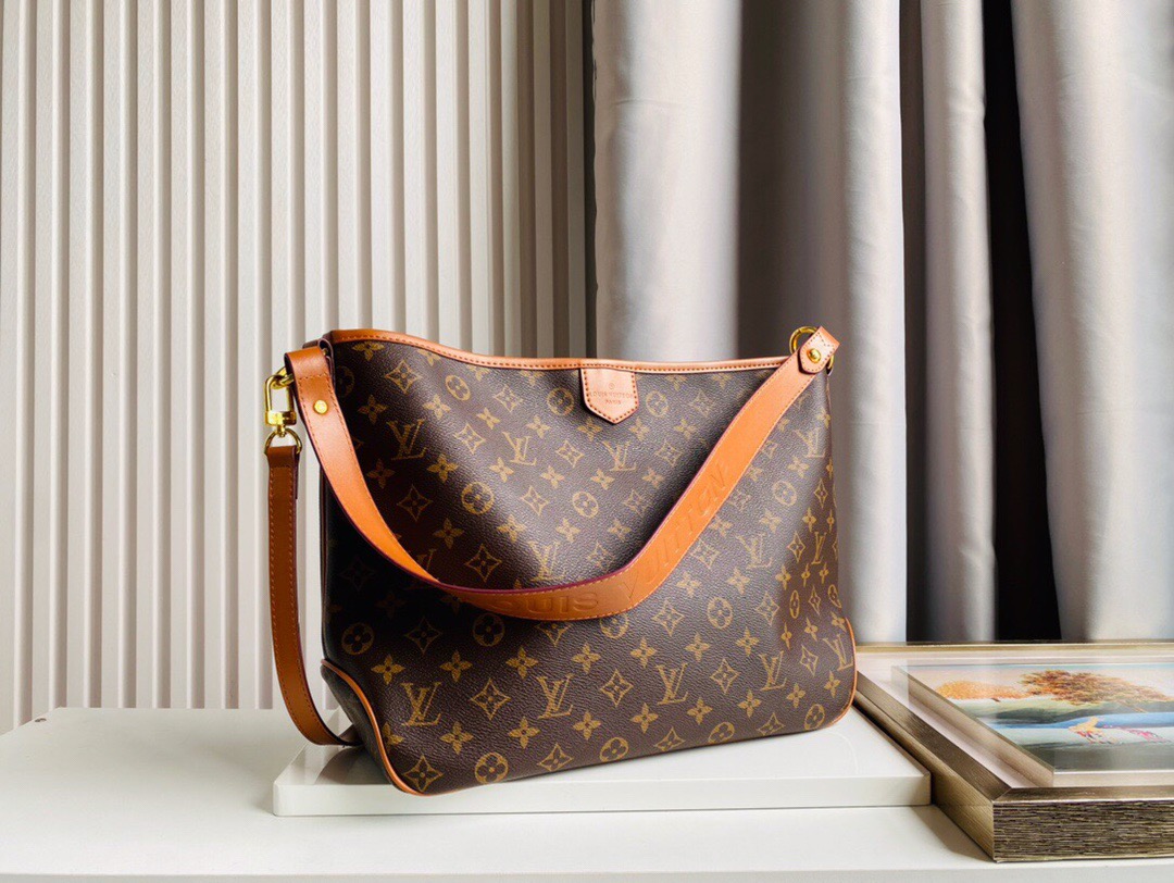Louis Vuitton Classic Fashionable Tote Bag