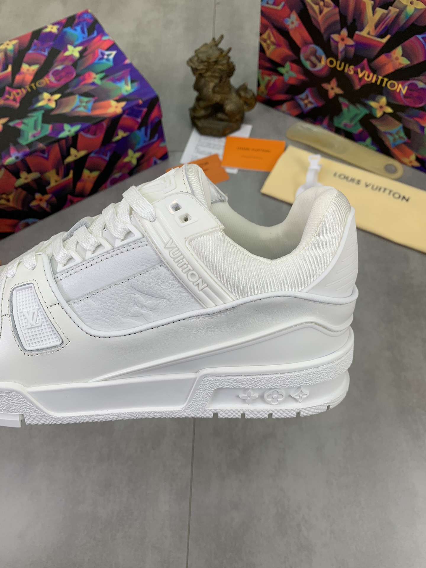 Louis Vuitton Fashionable Versatile Sneakers