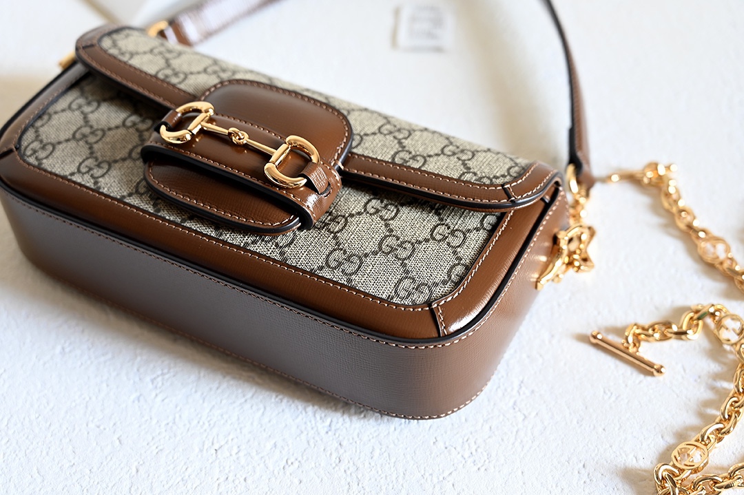 Gucci Classic Print Underarm Bag / Shoulder Bag