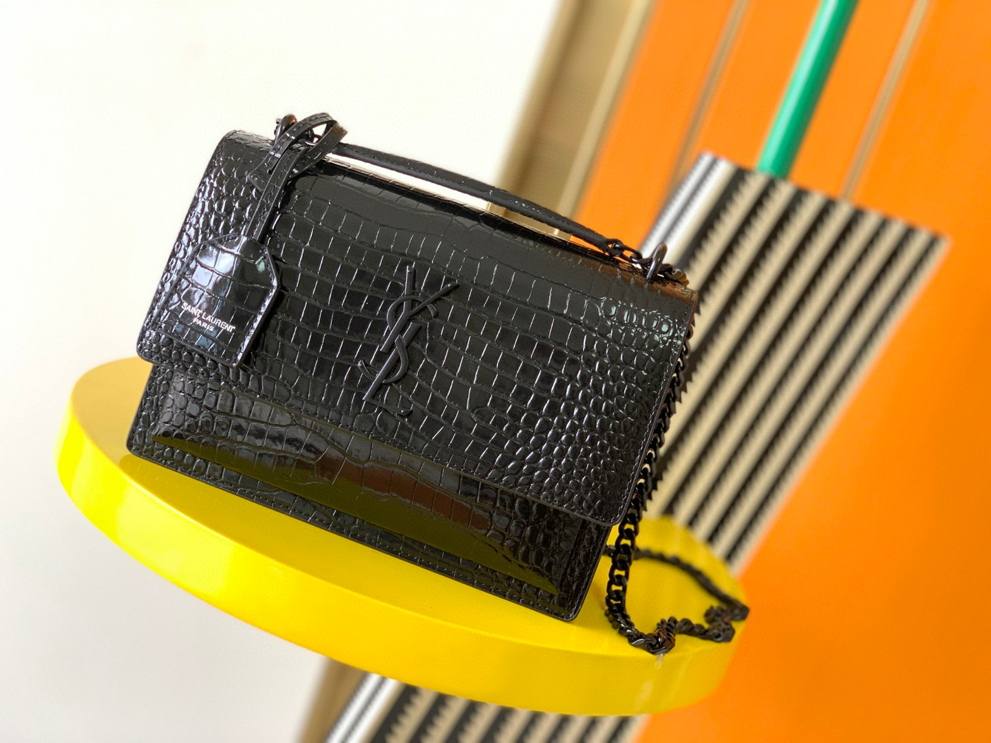 Saint Laurent Classic Chain Shoulder/Crossbody Bag for Women  in Black