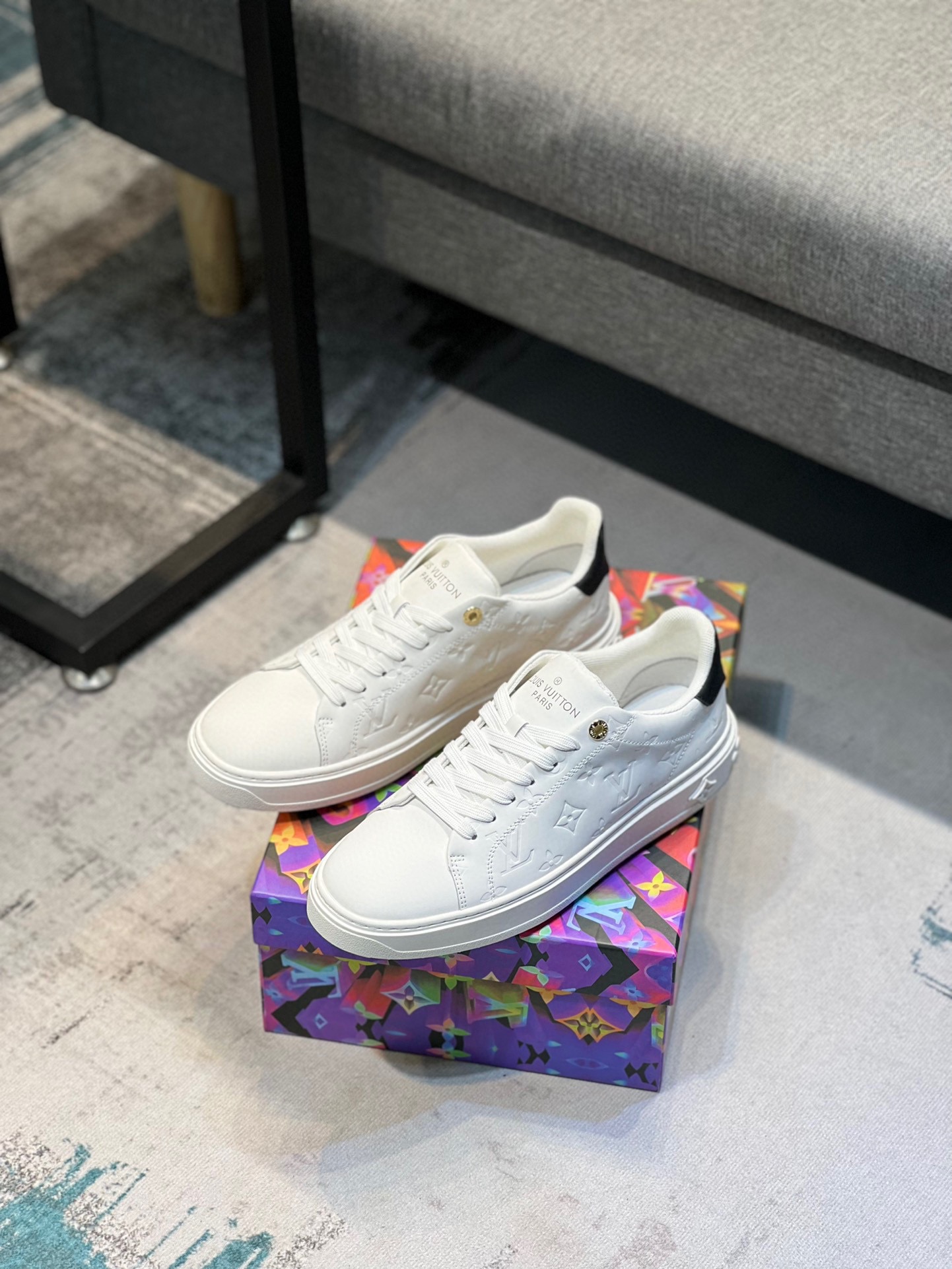 Louis Vuitton Fashionable Versatile Sneakers In White