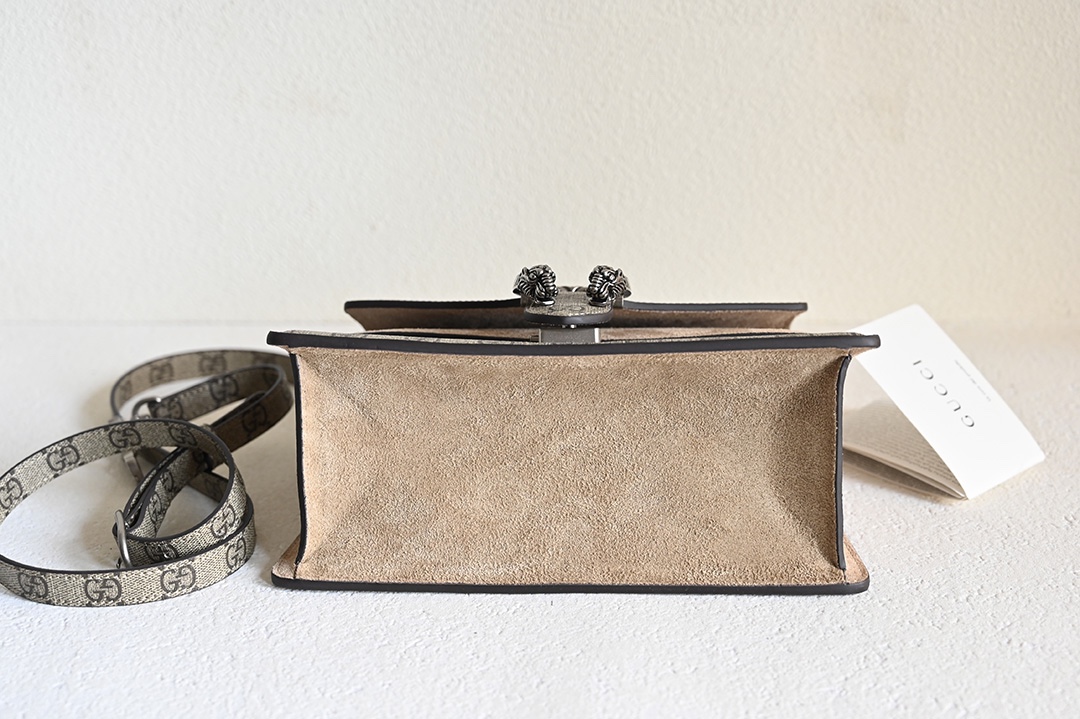 Gucci Classic Vintage-Inspired Leather Handbag