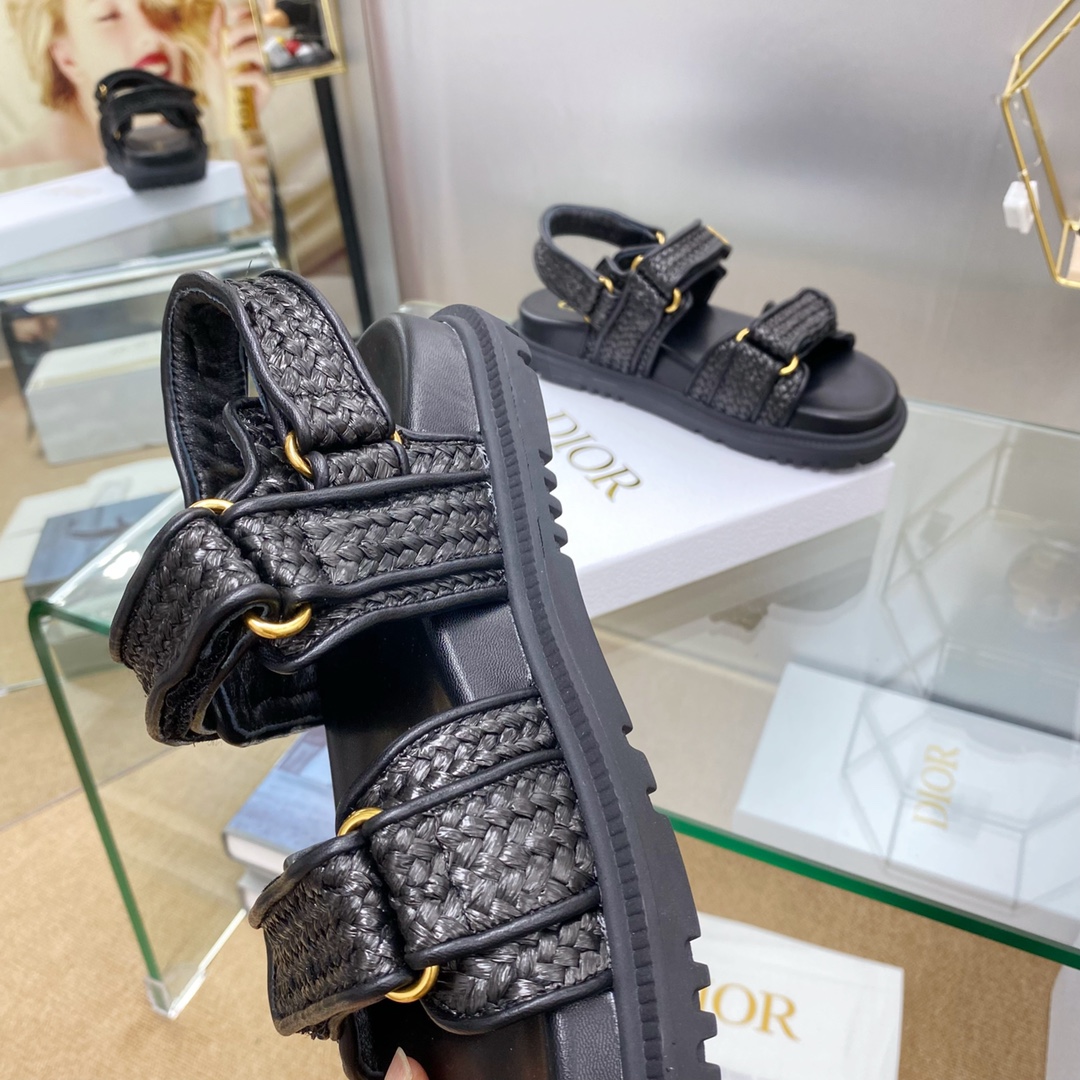 Dior Minimalist Velcro Sandals