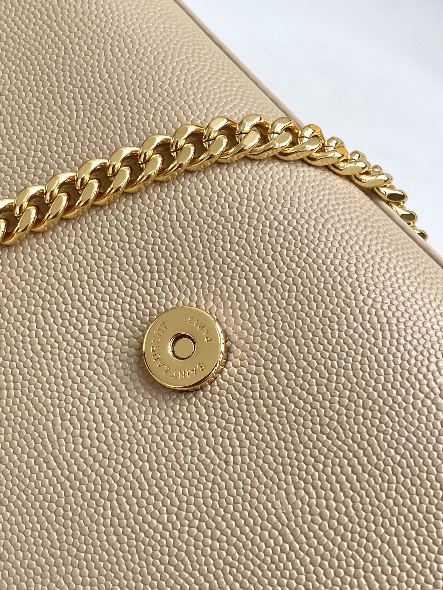 Saint Laurent Classic Chain Shoulder/Crossbody Bag for Women