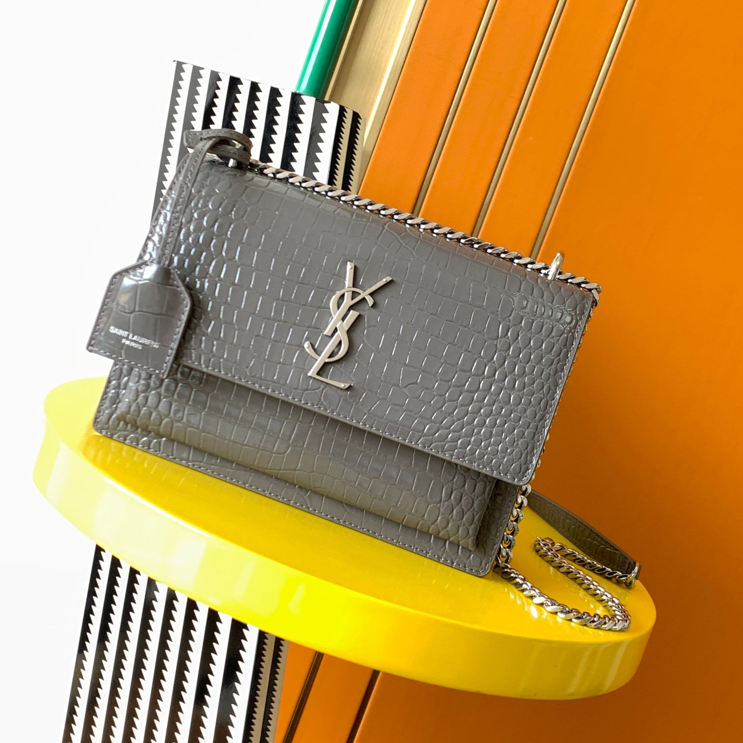 Saint Laurent Classic Chain Shoulder/Crossbody Bag for Women