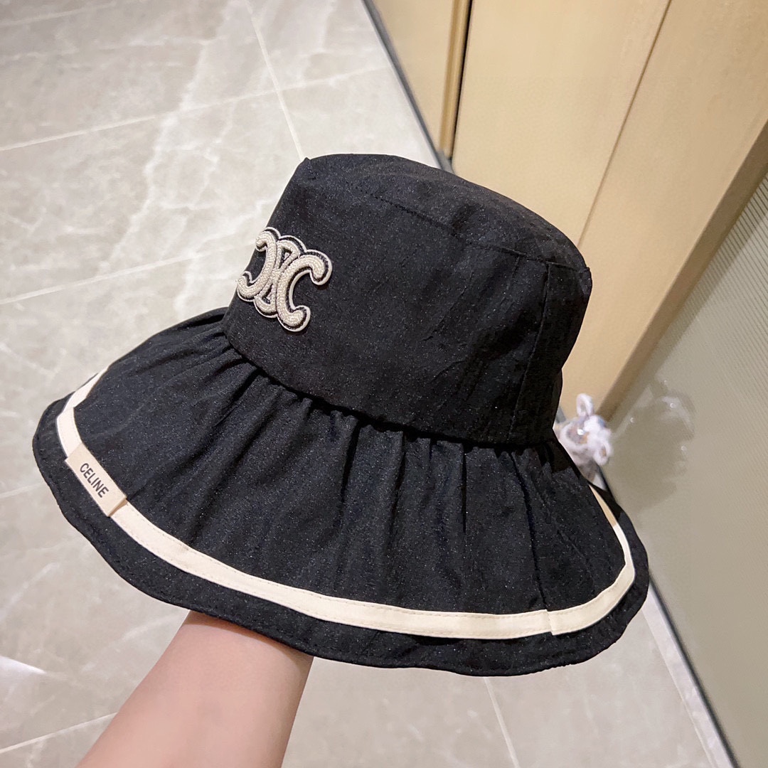 CELINE Small Fisherman Hat