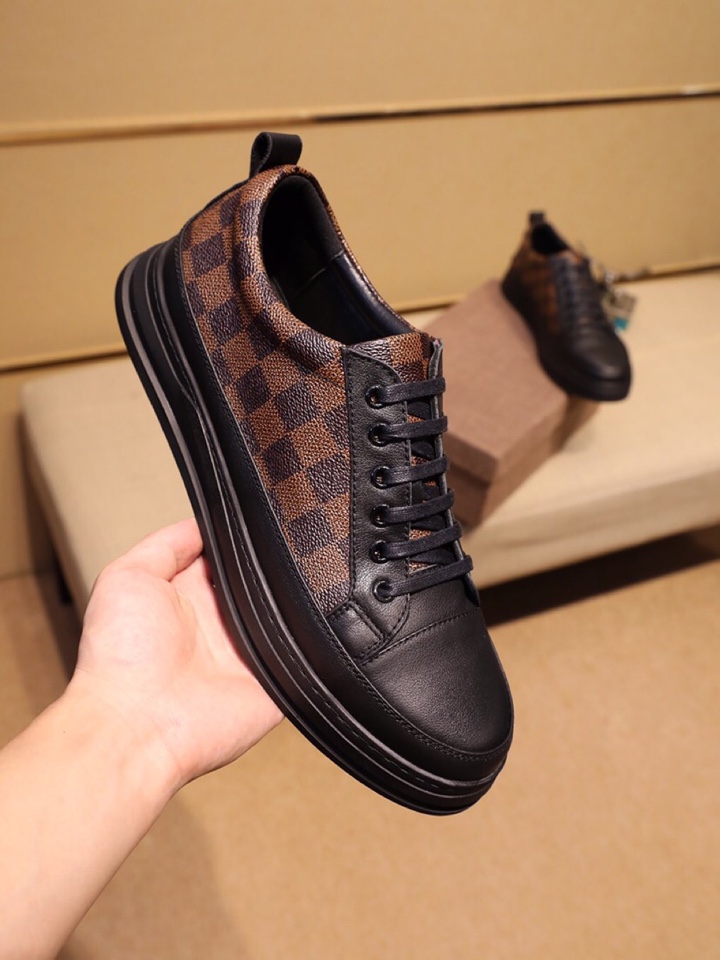 Gucci Vintage Sneakers