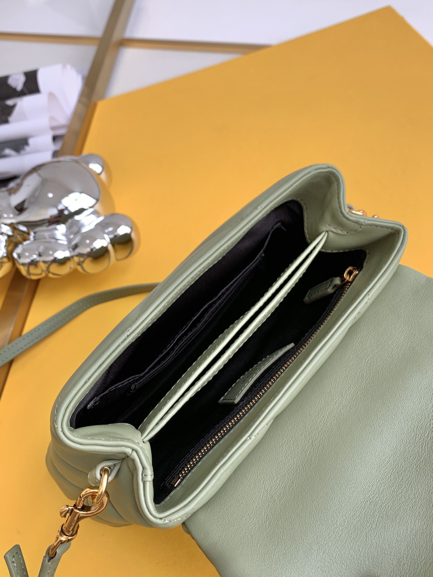 Saint Laurent Paris Green Leather Women's Crossbody Bag