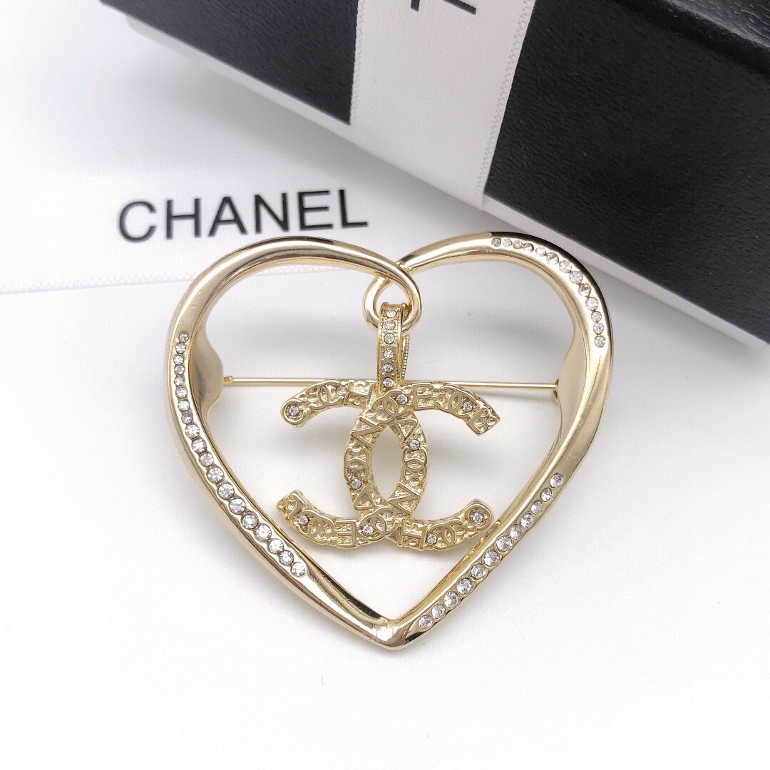 Chanel Love Fine Diamond Brooch