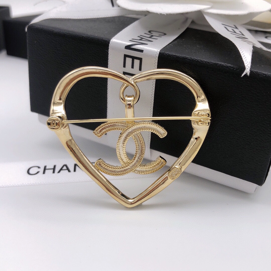 Chanel Love Fine Diamond Brooch