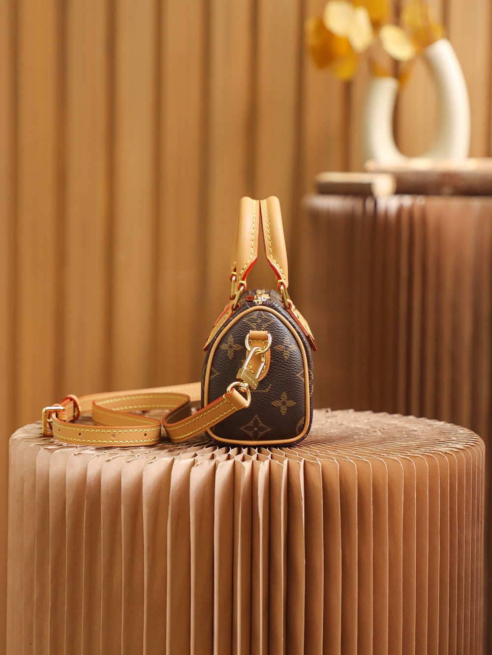 Louis Vuitton LV Speedy Bucket Bag