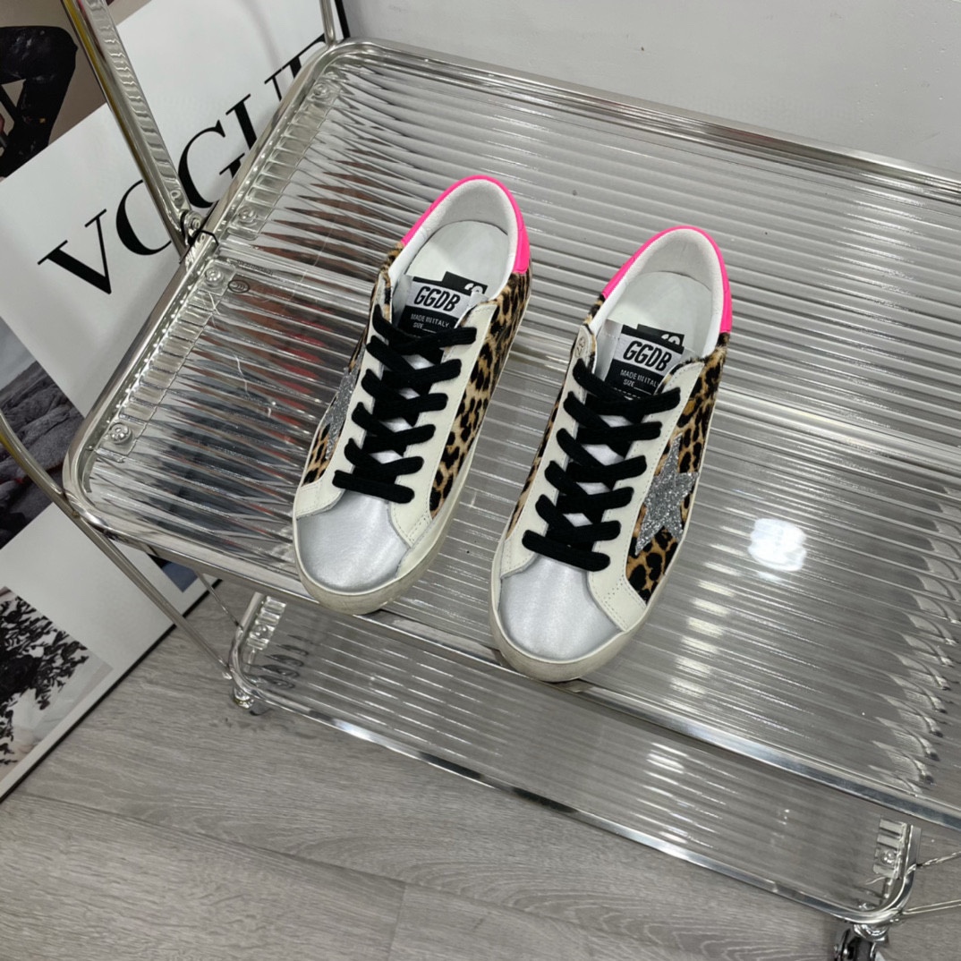 GGDB-SUPER STAR Graffiti Sneakers