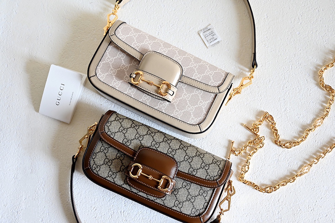 Gucci Classic Print Underarm Bag / Shoulder Bag