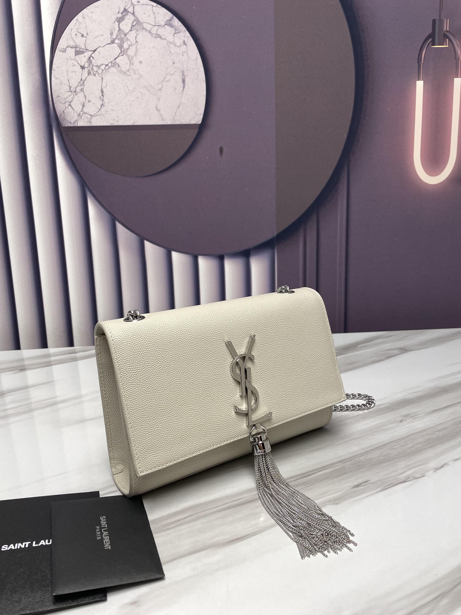 Saint Laurent Classic Chain Shoulder/Crossbody Bag in White for Women
