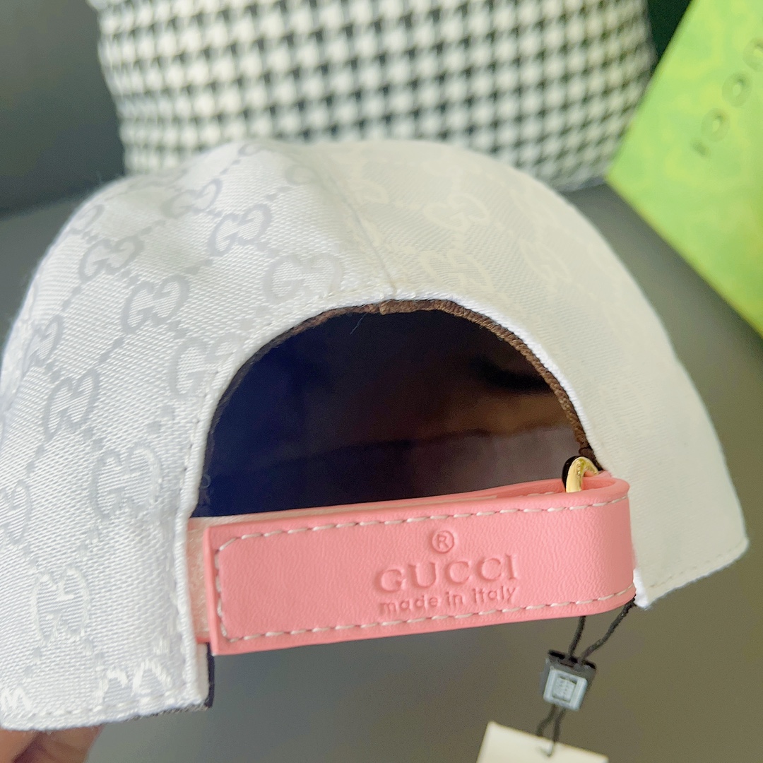 Gucci Classic Monogram Duckbill Hat