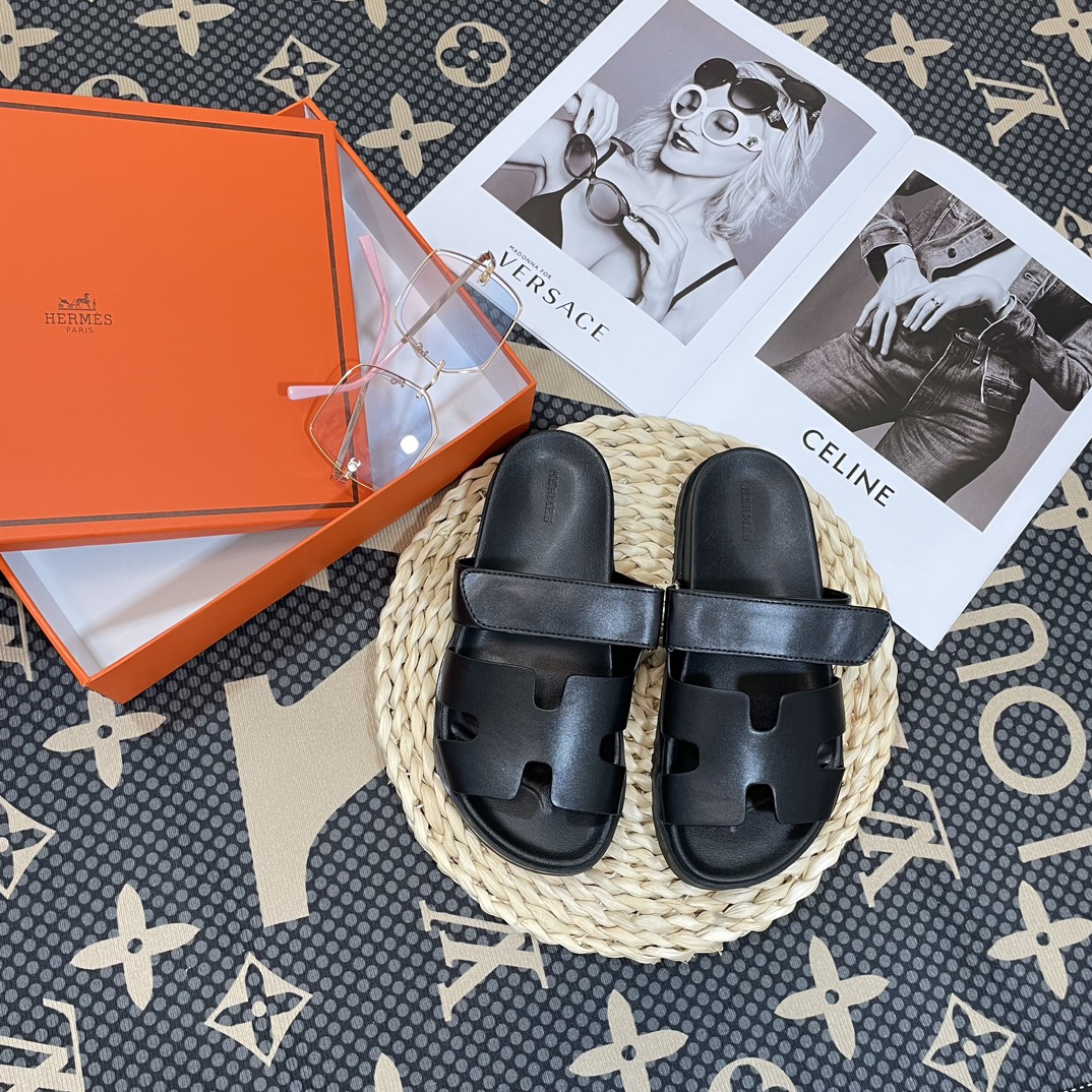Hermès Semi-Enclosed Slippers