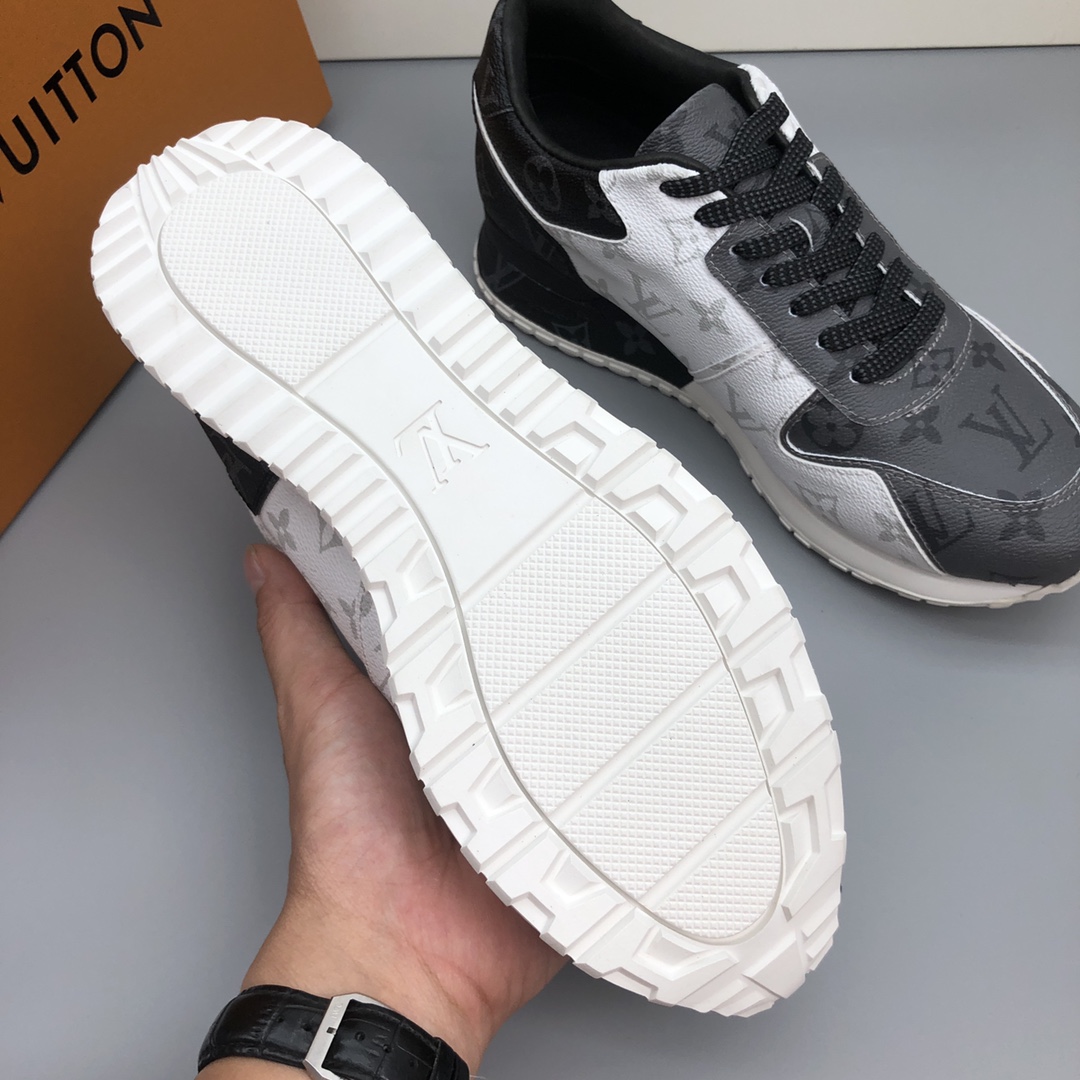 Louis Vuitton Fashionable Versatile Sneakers