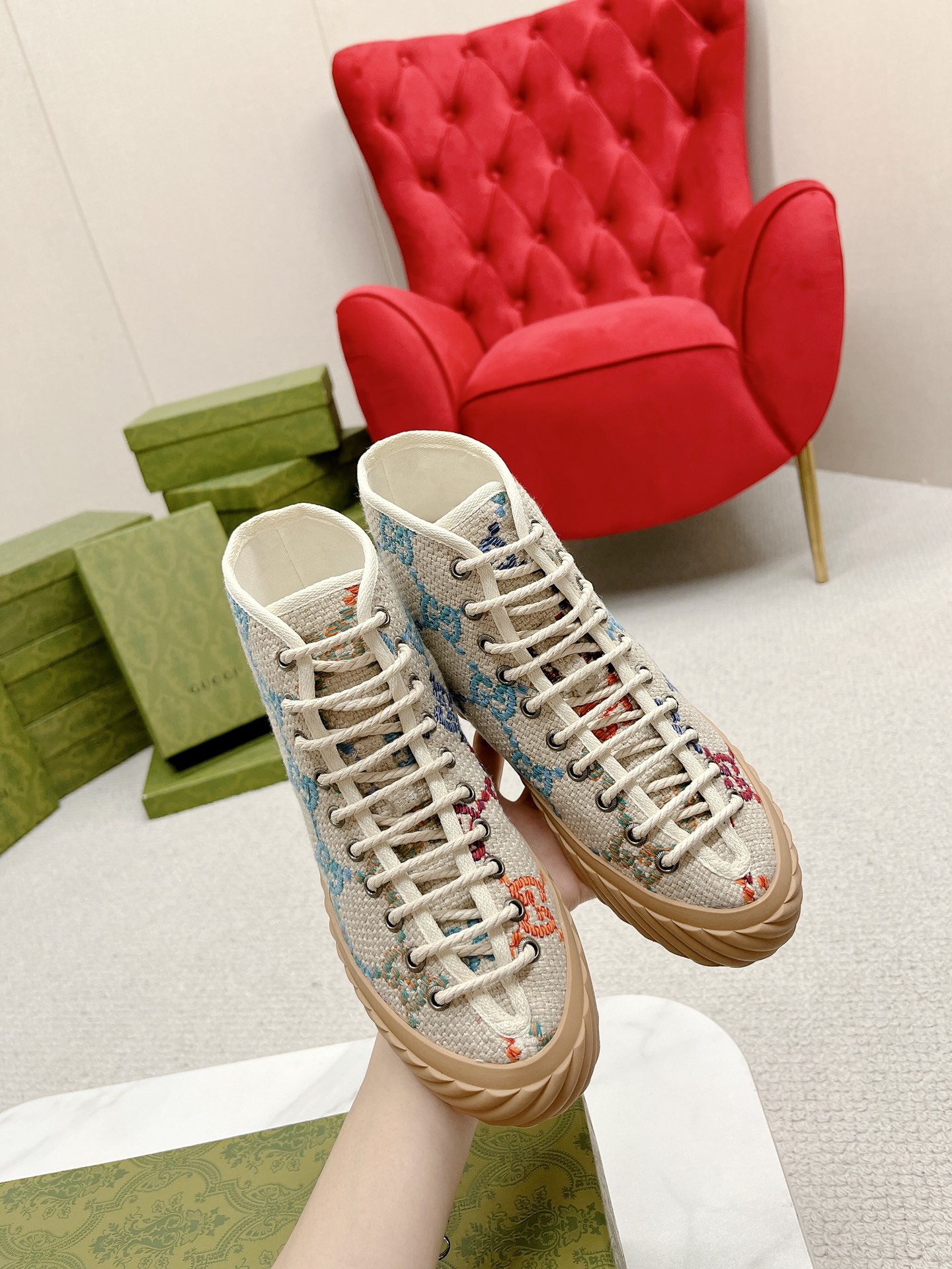 Gucci Classic Leather Sneakers/Flat Shoes