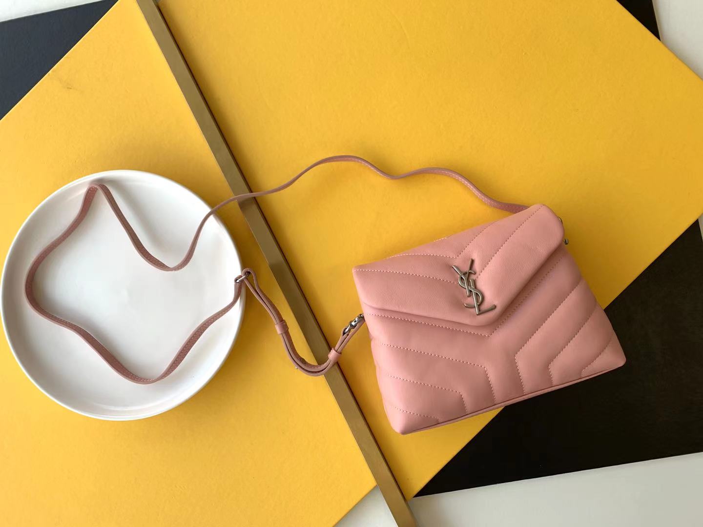 Saint Laurent Paris Pink Leather Women's Crossbody Bag