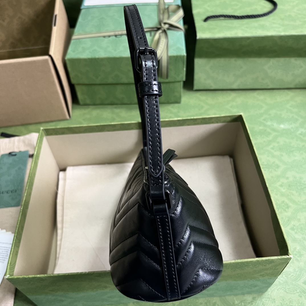 Gucci Minimalist Sheepskin Handbag