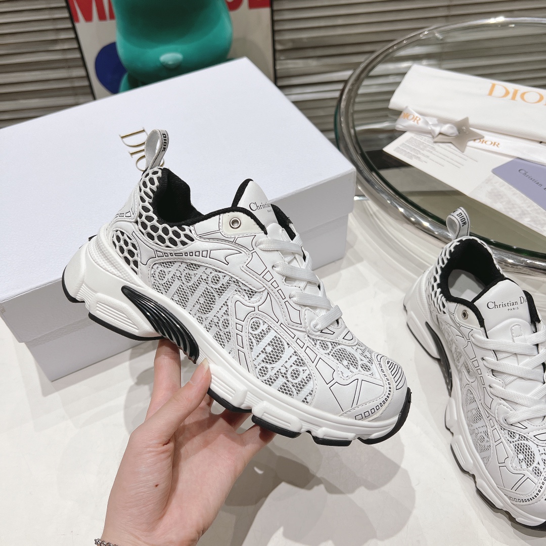 Dior Chrono Sneakers