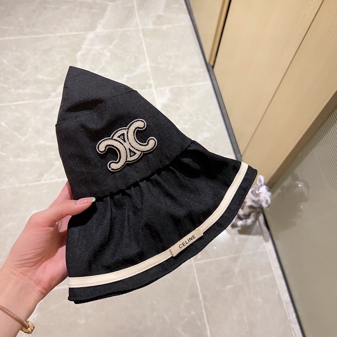 CELINE Small Fisherman Hat