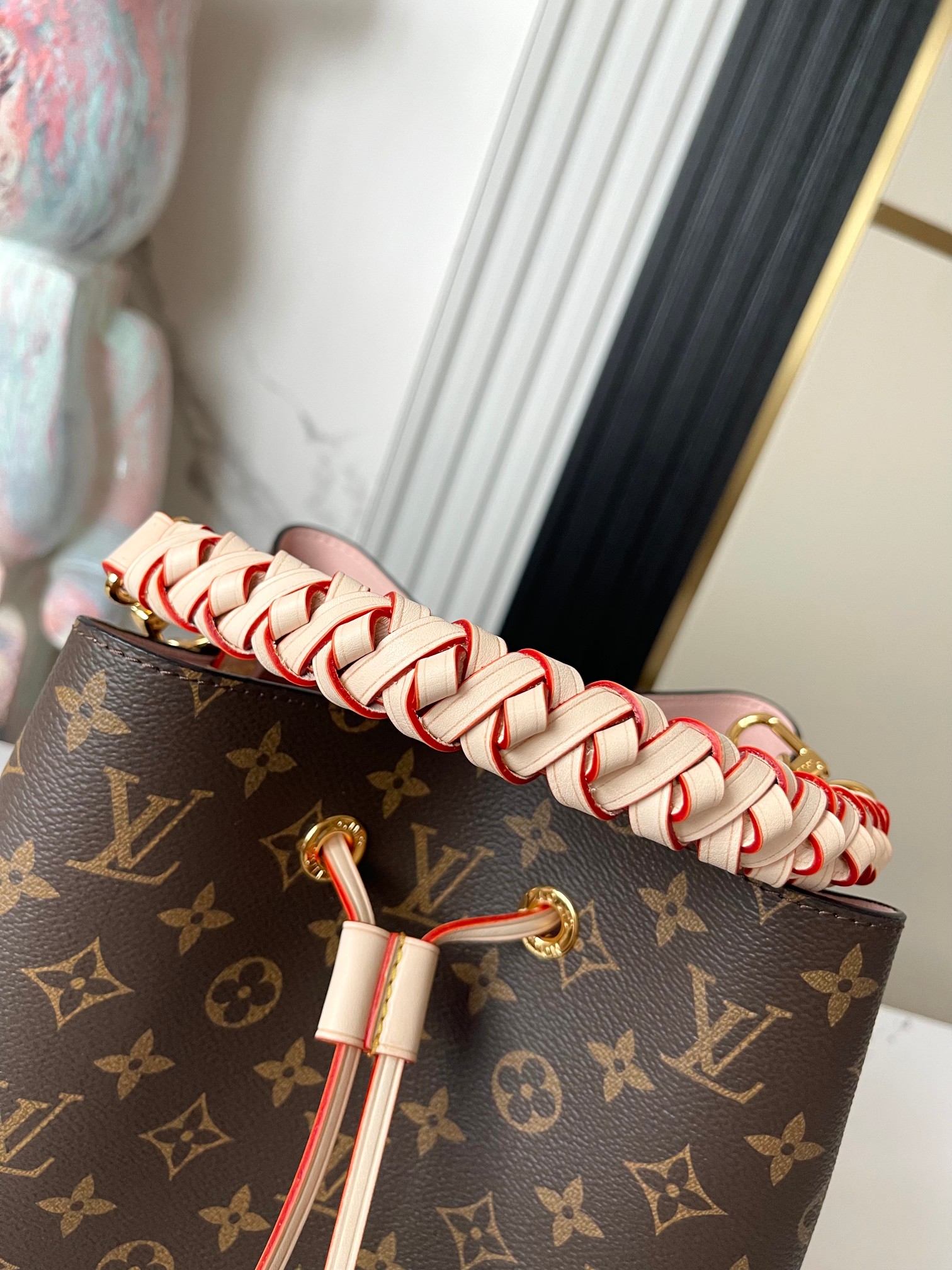LV classic Monogram handbag