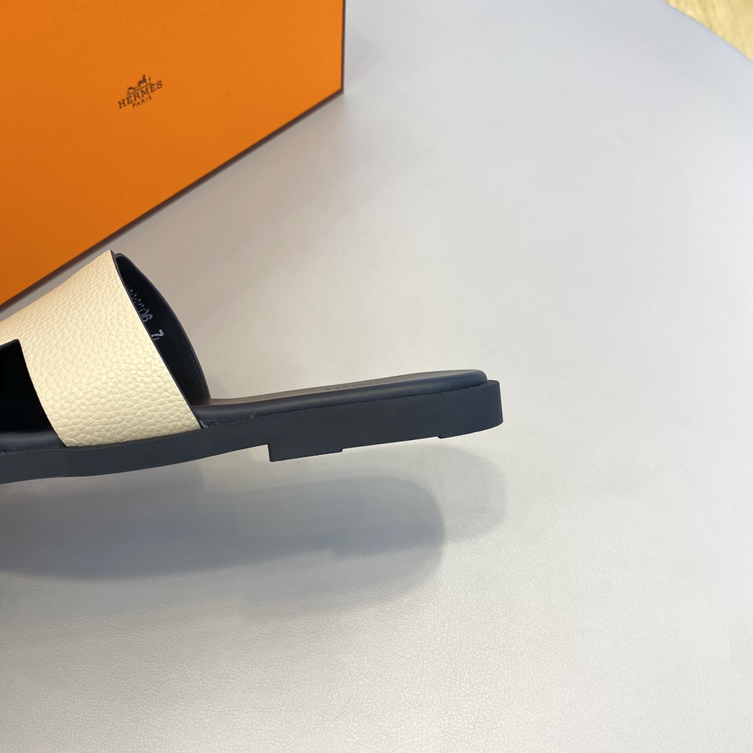 Hermès Classic H Logo Slip-On Sandals