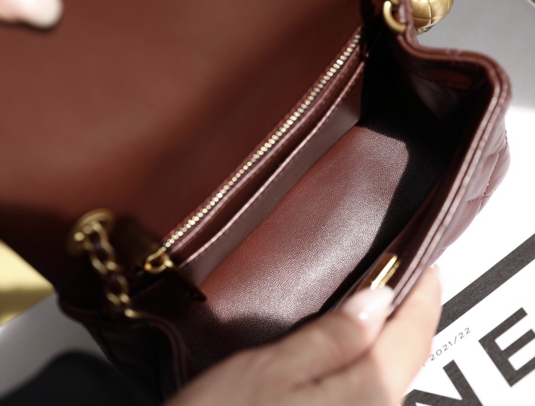 Chanel Lambskin Quilted Handbag