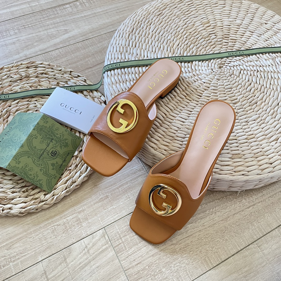 GUCCIOriginal big brand luxury goods 1:1 high-end quality top qualityGucci new buckle round G slippers/sandals