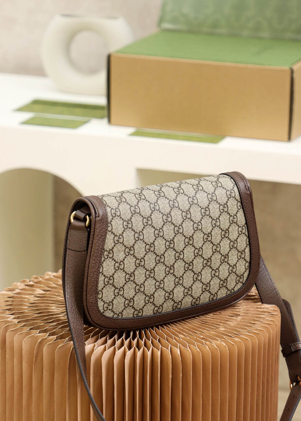 Gucci Classic Rich-Tone Leather Crossbody/Shoulder Bag