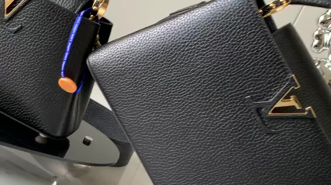 Louis Vuitton Capucines Flower Crown Handbag（Three Sizes）