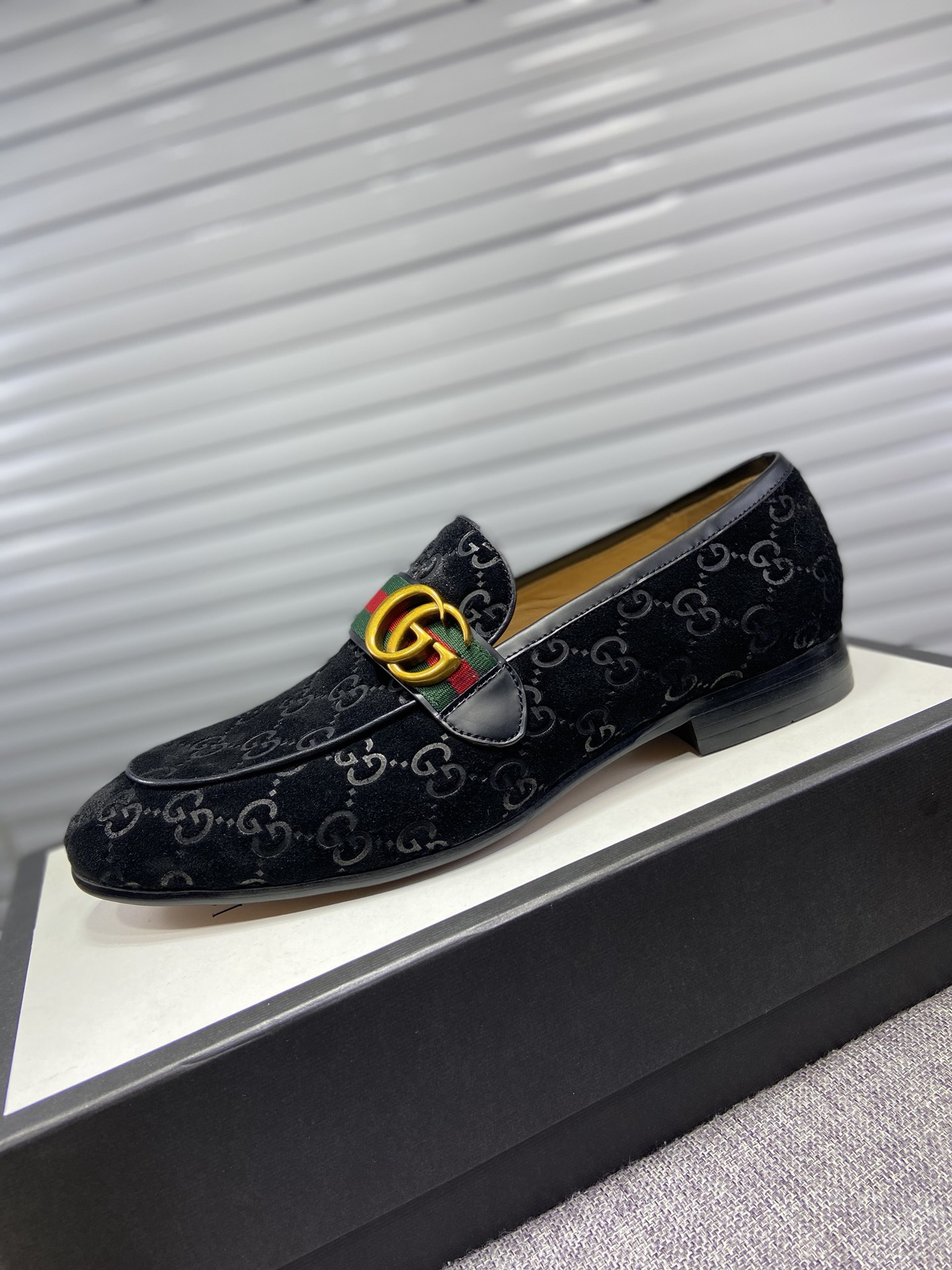 Gucci Casual Shoes