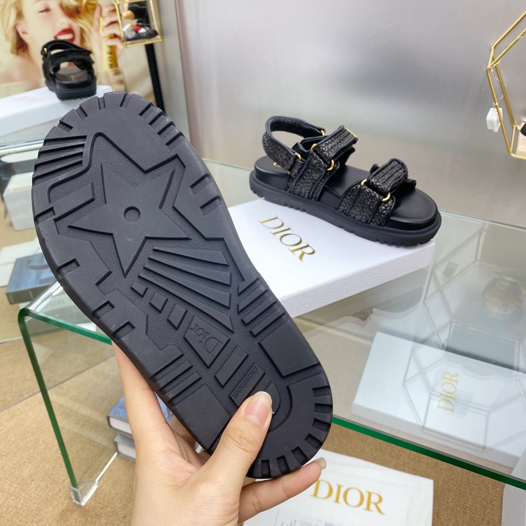 Dior Minimalist Velcro Sandals