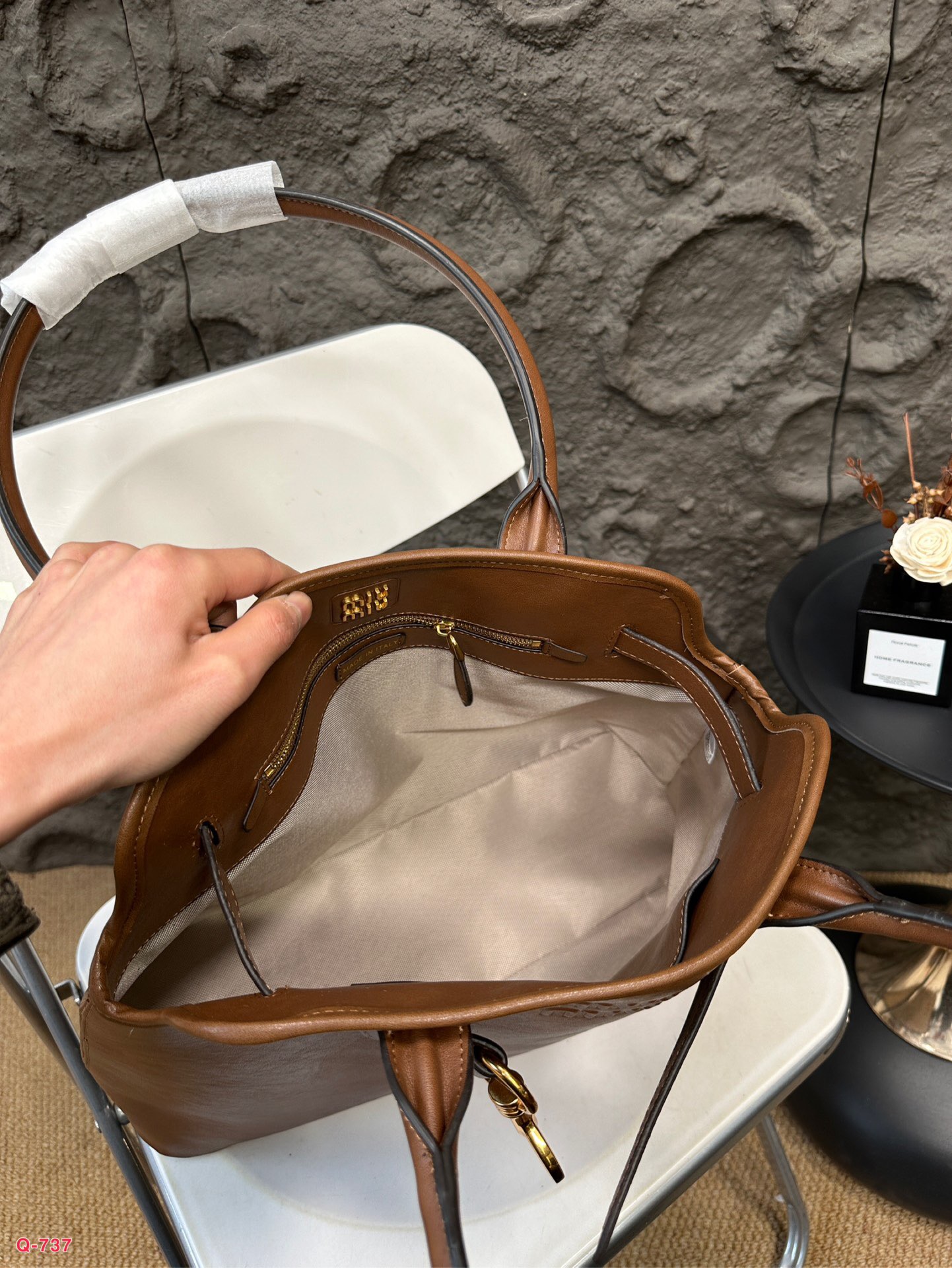 Miu Miu Cowhide Clamshell Bag