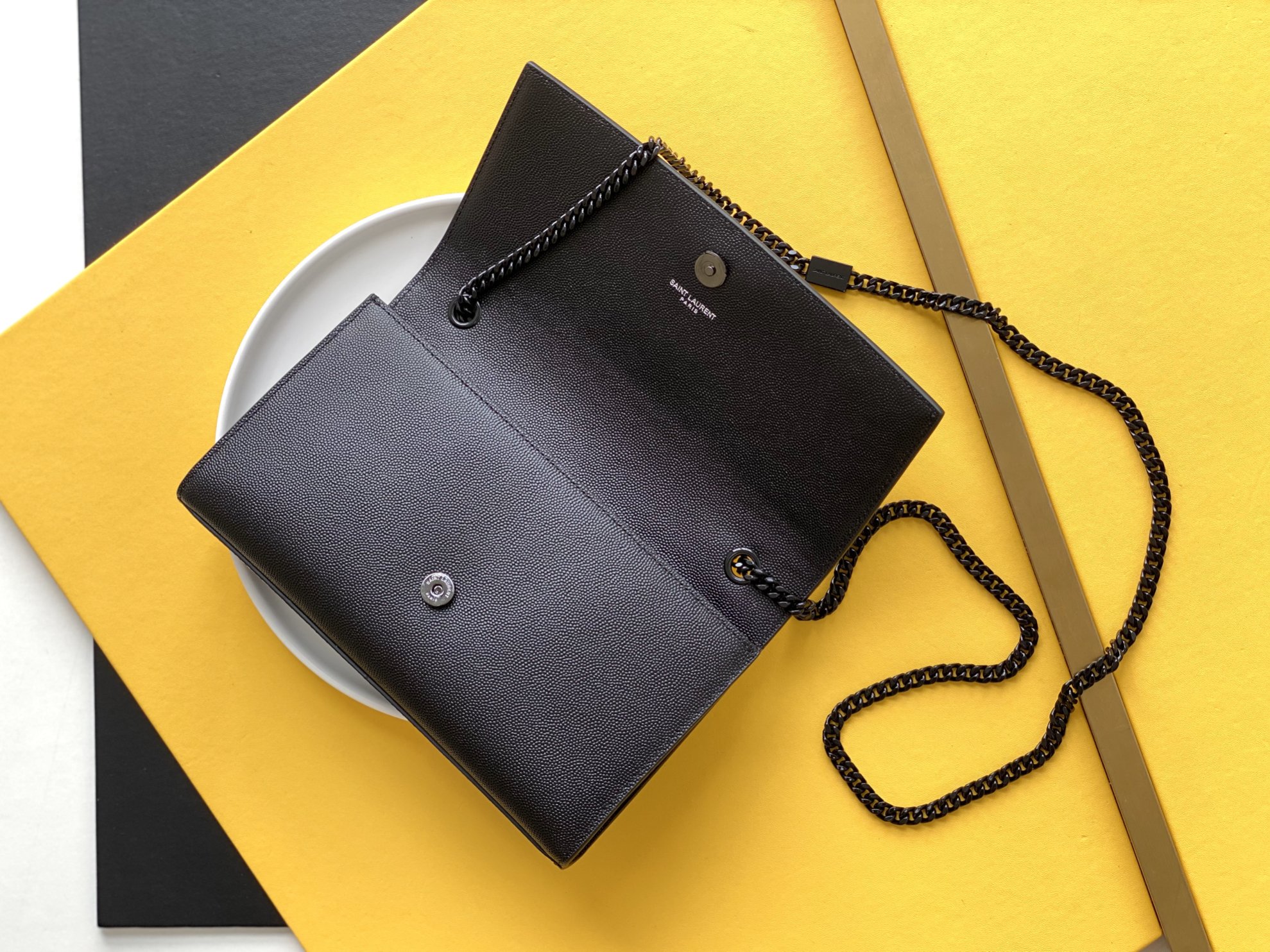 Saint Laurent Classic Chain Shoulder/Crossbody Bag for Women  in Black