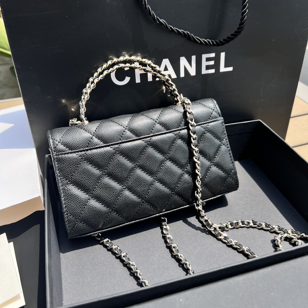 Chanel Caviar Leather Kelly Chain Bag