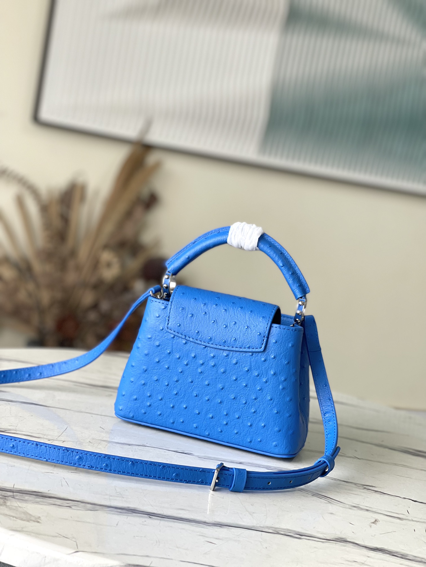 Louis Vuitton Stylish Versatile Leather Crossbody/Shoulder Bag