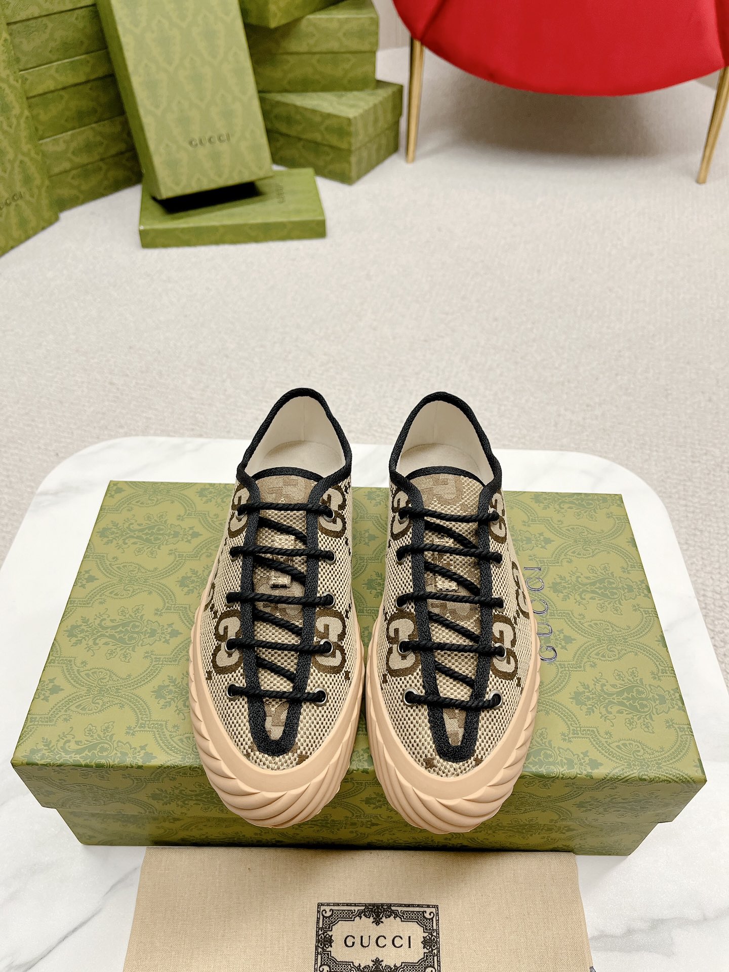 Gucci Classic Leather Sneakers/Flat Shoes