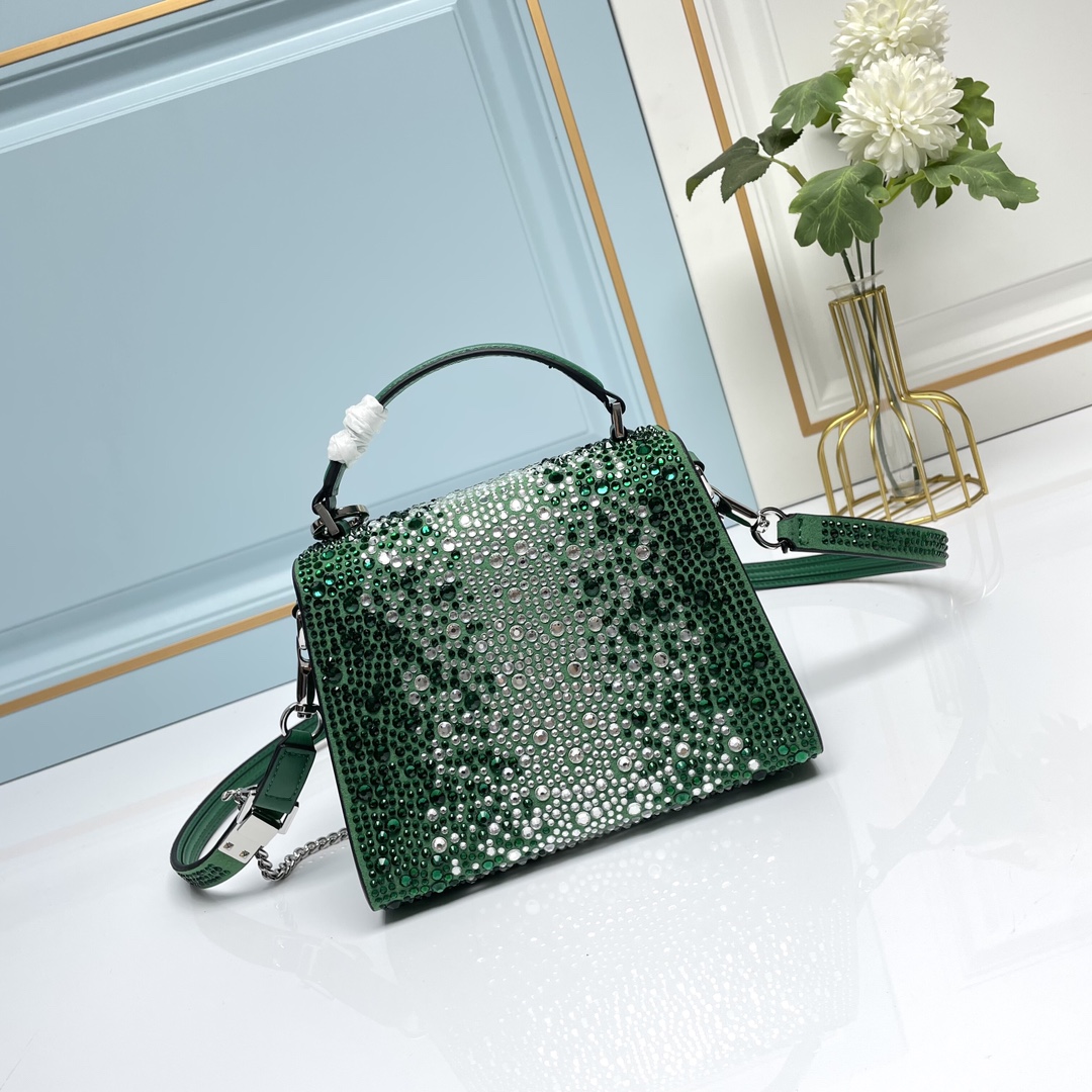 Valentino Garavani VSLING Handbag