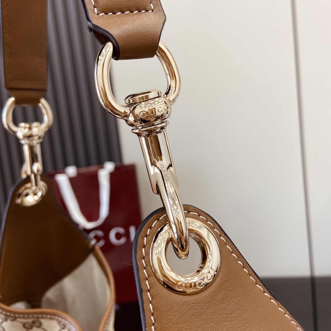 Gucci Double-Lock Medium Shoulder Tote Bag