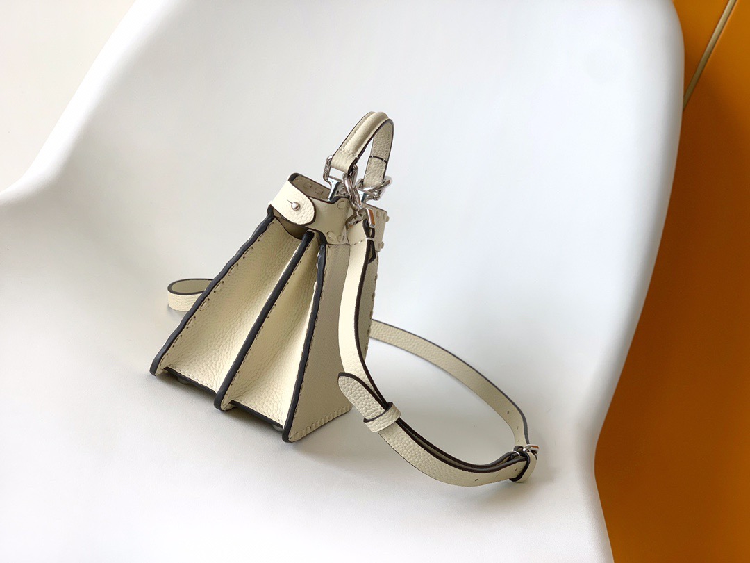 Fendi Iconic Peekaboo ISeeU Handbag